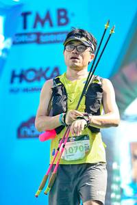 BIB: 1070
                            <button type="button" onclick="openModal(24887085)" class="btn btn-primary btn-sm float-right btn-popup" data-toggle="modal" data-target=".modal-high-quality">
                        <i class="fas fa-shopping-cart"></i> Add to Cart
                    </button>
                                            <button type="button" onclick="isThisMe(24887085, true)" class="btn btn-success btn-sm float-right btn-popup btn-isme hidden" data-toggle="tooltip" data-placement="bottom" title="นี่คือรูปของคุณใช่ไหม คลิกที่นี่เพื่อเอาเข้าอัลบั้ม">
                        <i class="fas fa-plus"></i> Add to album
                    </button>
                    <button type="button" onclick="isThisMe(24887085, false)" class="btn btn-warning btn-sm float-right btn-popup btn-isnotme hidden">
                        <i class="fas fa-ban"></i> Remove from album
                    </button>